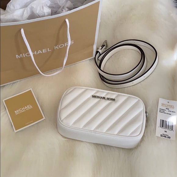 This is a cute belt bag white color brain new !! - Picture 4 of 4